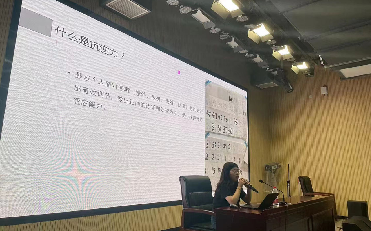 邵阳董玉娣中学